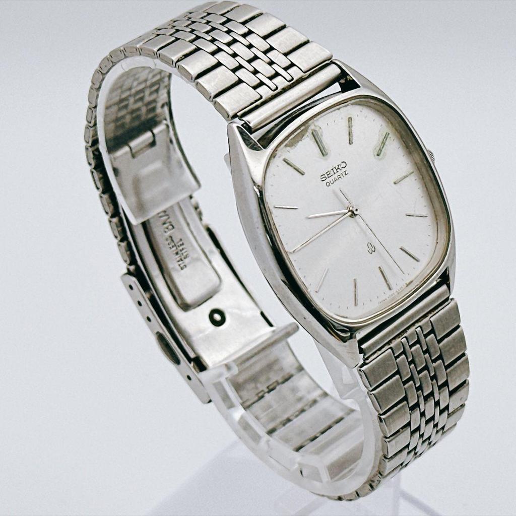 Used Vintage SEIKO Chariot Men's Watch Square Slim Dress Watch Old White Dial