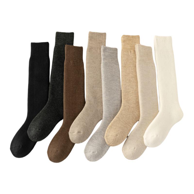 Men's Wool Knee-High Socks: Warm Fleece-Lined, Thick Terry Loop for Autumn/Winter.