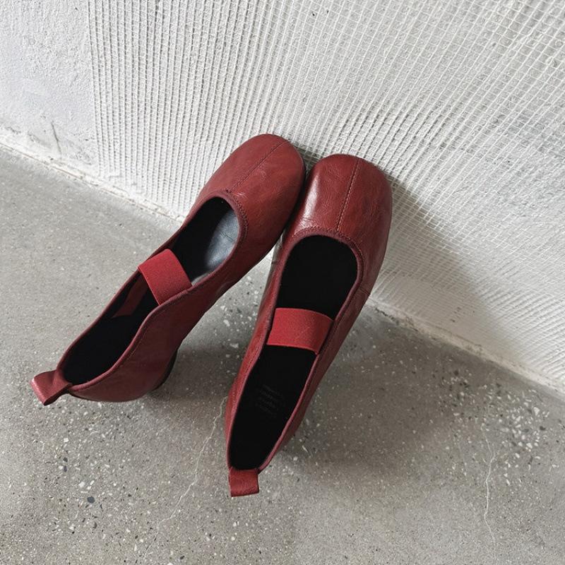 New women's casual single shoes non-slip soft sole comfortable sheepskin women's shoes low-top single shoes women's shallow mouth foot loafers