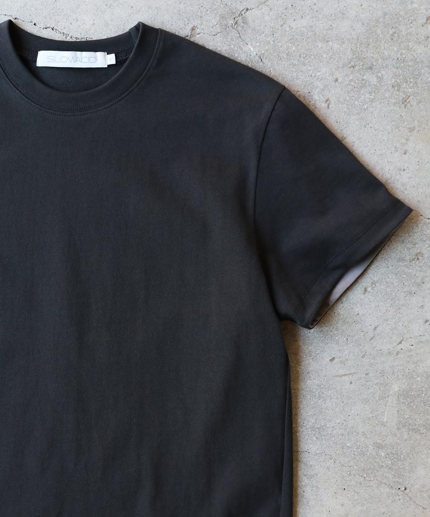 SLOWACID Sa Refined Flip-Cuff Semi-Crop Tee [Black]
