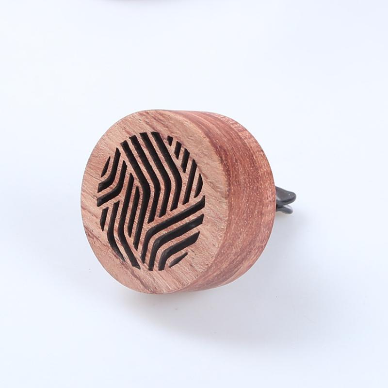 1Pcs Car Essential Oil Diffuser Wooden Aroma Diffuser Car Vent Clip Wooden Carved Aromatherapy Diffuser Auto Air Freshener