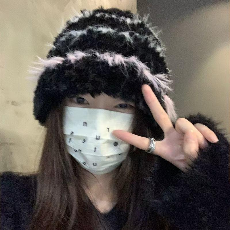 Autumn and Winter Plush Thickened Women's Cold-proof Wool Hat, Warm Ear Protection, Small Face, Big Head Circumference, Pullover, Knitted Hat