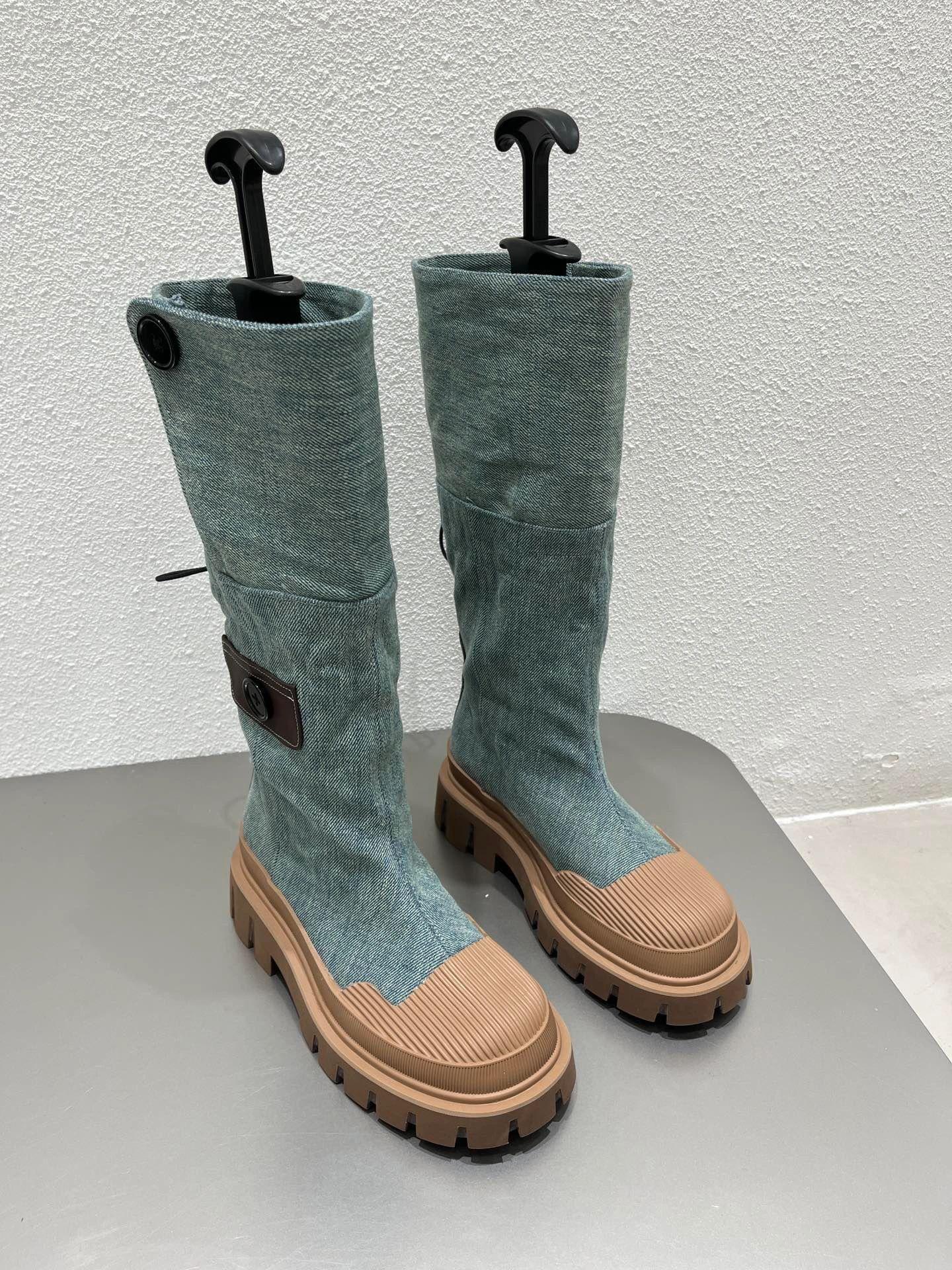 

Женские ботинки на толстой подошве, облегающие высокие ботфорты, осень 40