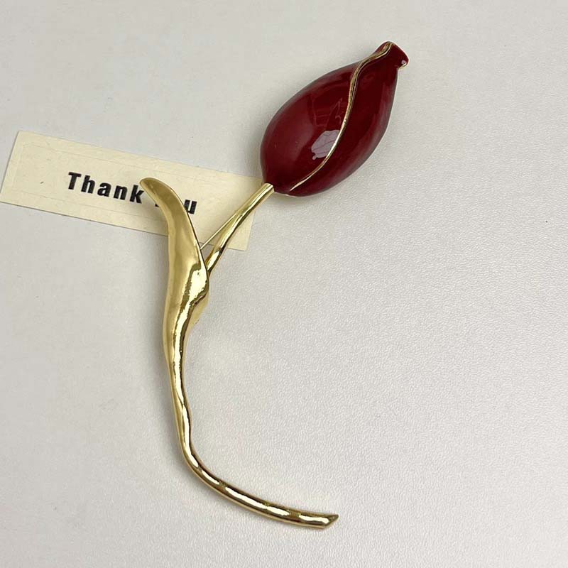 Vintage Red Tulip Shaped Flower Bud Broochs for Women Girls Exaggerated Metal Big Petal Brooch Suit Pins Jewelry Gifts