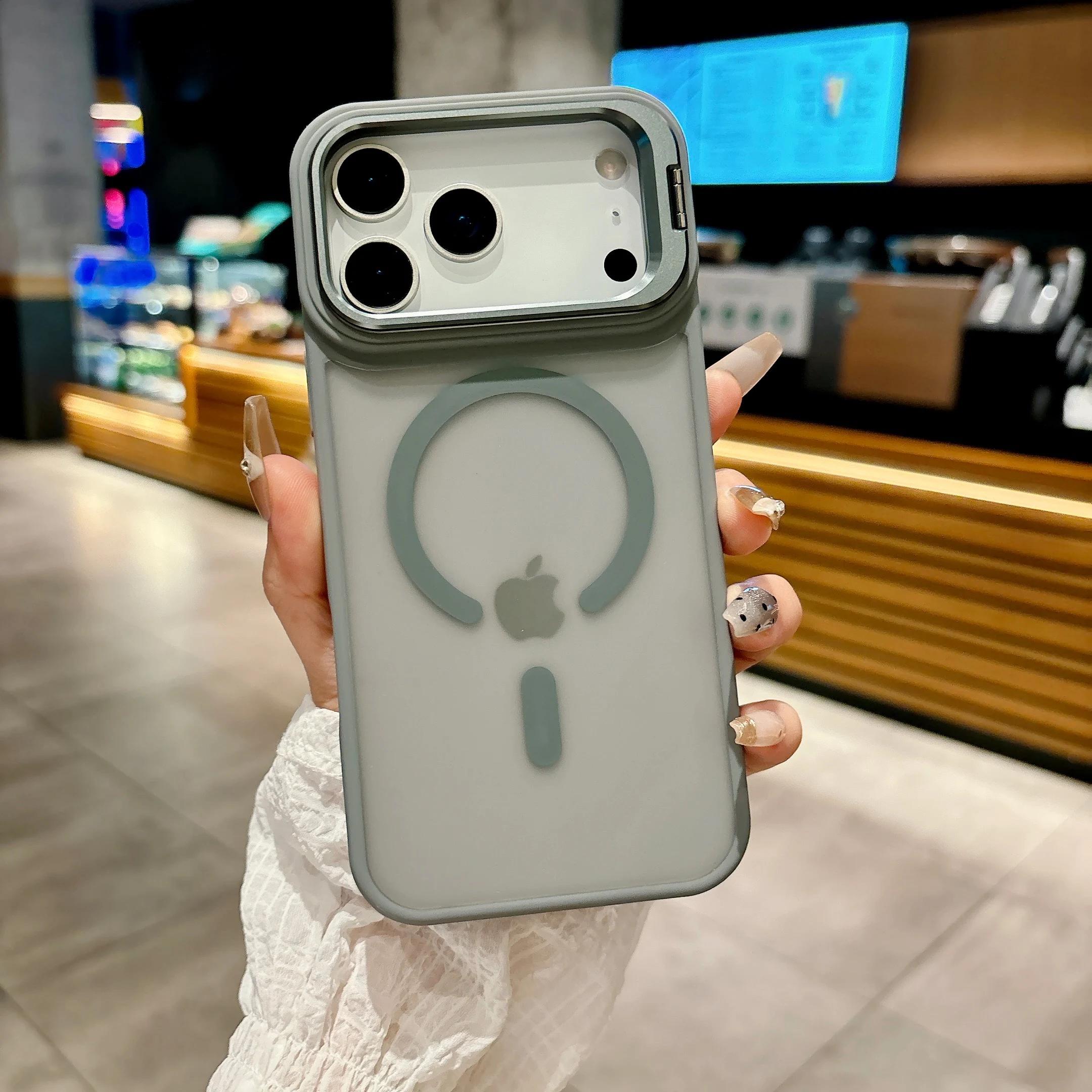 

New Frosted Matte Translucent Magnetic Case For iPhone 17 17Pro 17Air 17 Pro Max Metal Bracket For Magsafe Wireless Charge Cover For iPhone 17 ProMax