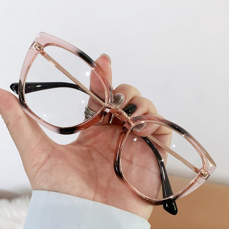 Fashionable High-Definition Color Changing Glasses Ultra Light Cat Eye Flat Lens Women'S Photochromic Goggles