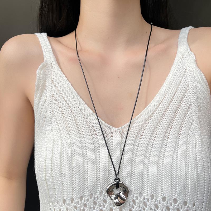 Japanese Minimalist Abstract Art Openwork Pendant Necklace with Adjustable Leather Cord