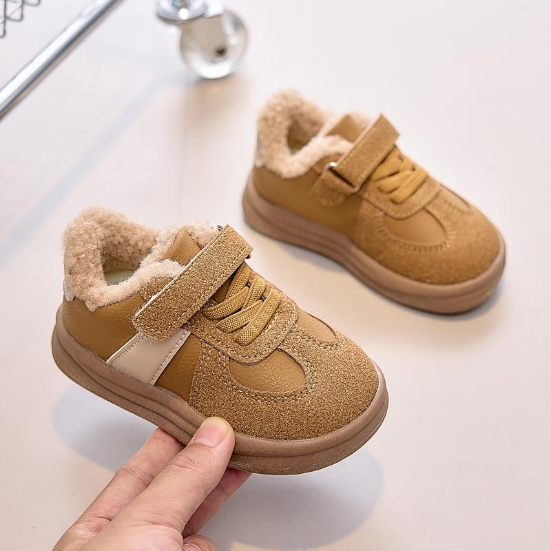 Warm Fleece Lined Low Top Casual Unisex Kids Sneakers For Toddlers