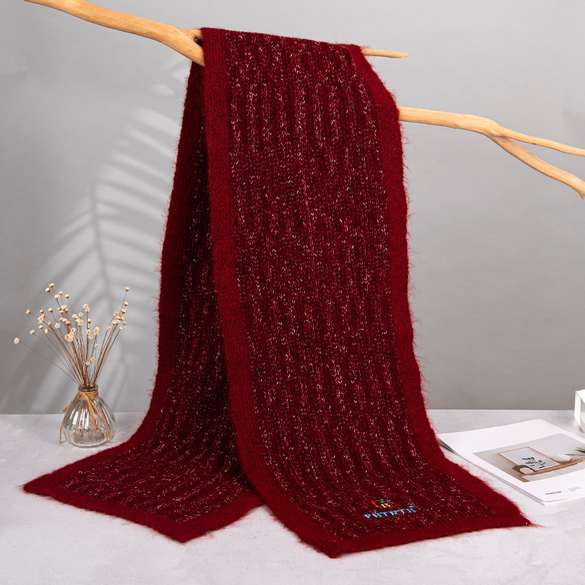 

Retro high-end contrasting color knitted scarf women s autumn and winter new versatile wool scarf long scarf красный