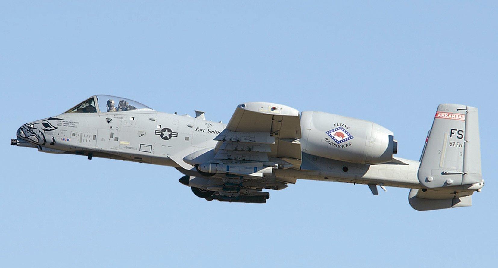 

Хасегава Тандерболт 2 184FS Летающие кожаные спины 1/72 A-10C