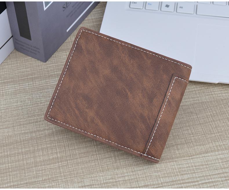 Men's Vintage Short Zipper Leather Wallet: High-End Spliced Embossed Multi-Functional Card Holder.