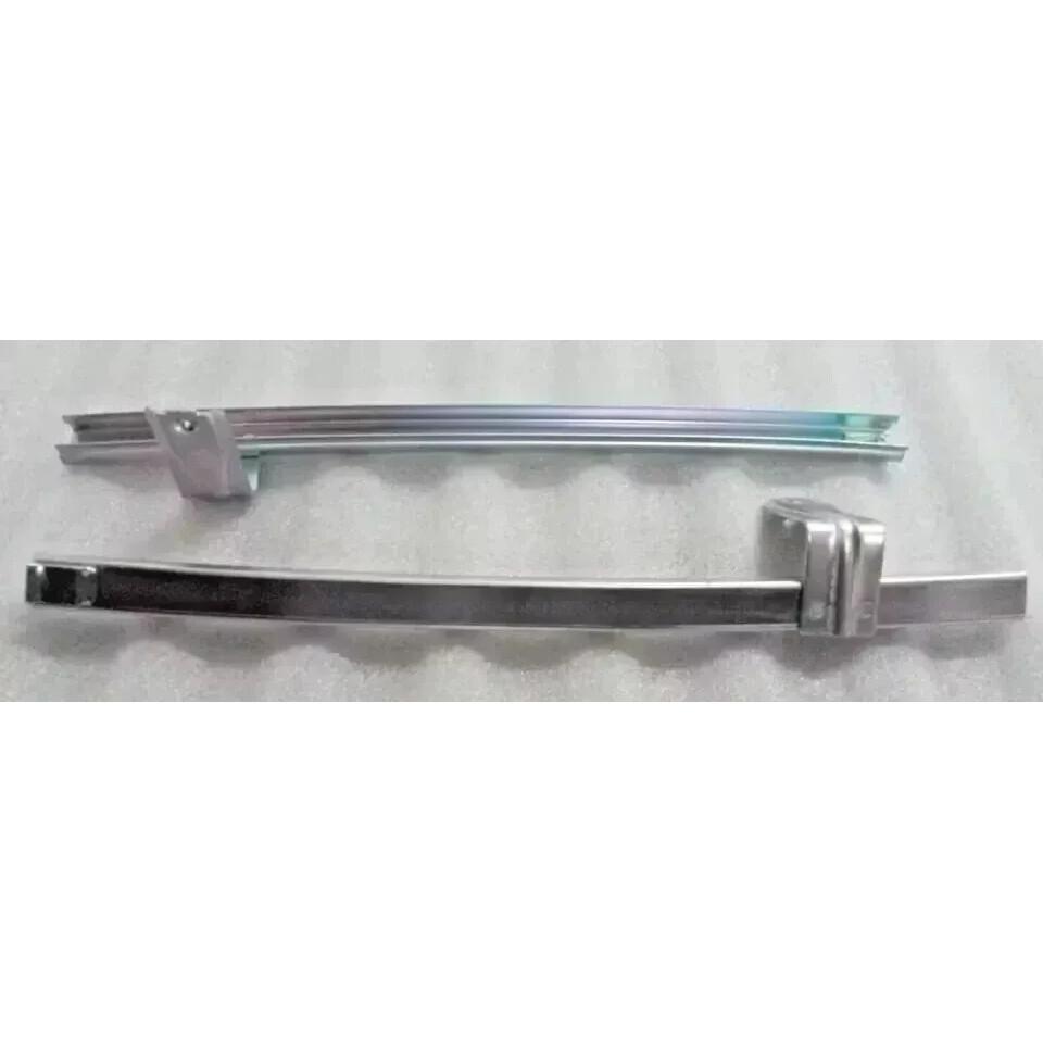 SUZUKI SAMURAI SJ410 SJ413 GYPSY PŘEDNÍ DVEŘE 'L' KANÁLEK | Vhodné pro