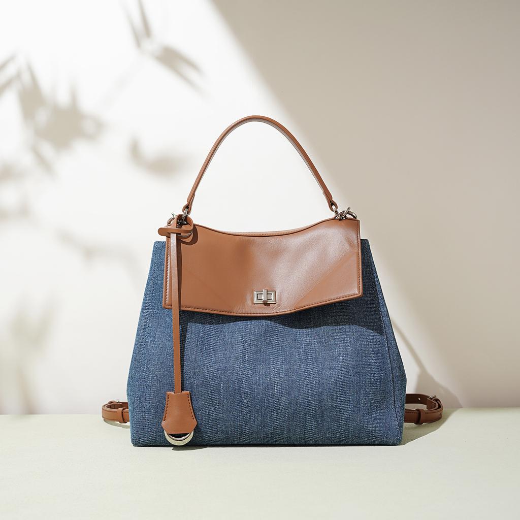 2025 High-end Niche Design Backpack Tote Bag Cowhide New Fashionable Backpack Single Shoulder Bag Large Capacity Bag