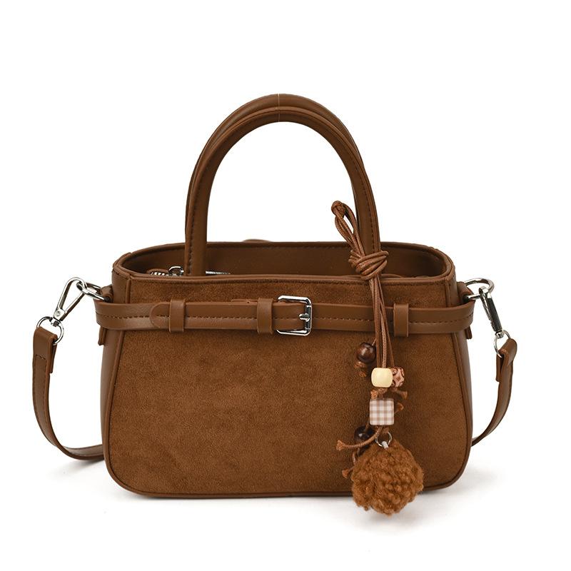 This year's popular small bag women's autumn and winter 2025 new matte retro messenger bag casual portable bucket bag