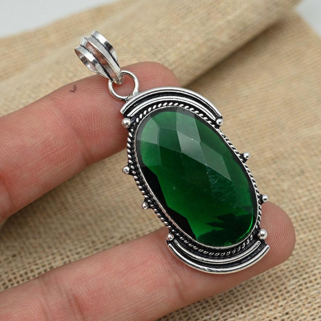 Faceted Green Onyx Gemstone 925 Sterling Silver Oval Shaped Handmade Pendant For Her