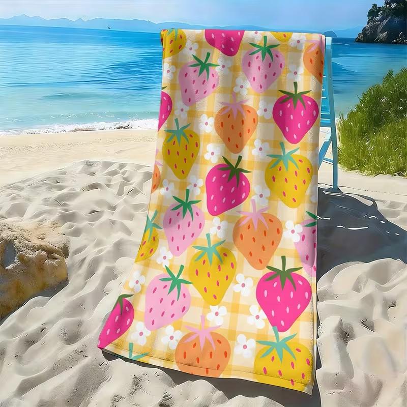 Cute Strawberry Gingham Print Beach Towel Colorful Summer Fruit Pattern Towel Soft Absorbent Quick Dry Beach Blanket