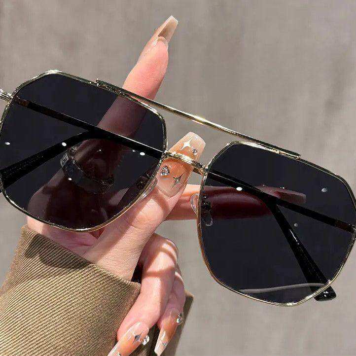 Summer Stylish Driving Sunglasses With Uv400 Protection For Men And Women