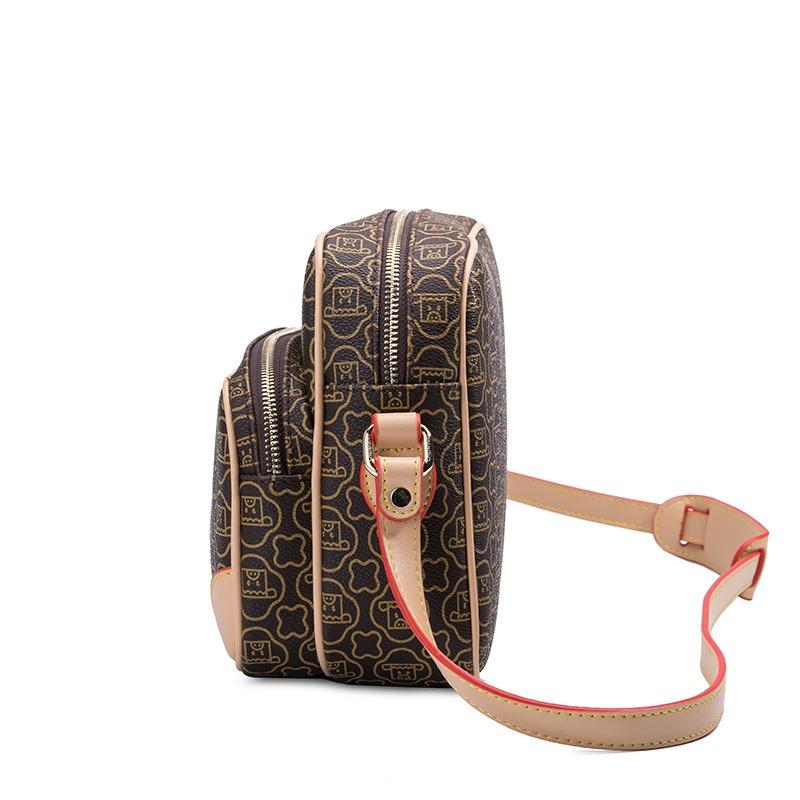 Camera Bag Small Square Bag New Fashion Trend Retro Large Capacity Shoulder Women's Bag Crossbody Bag Men's Bag