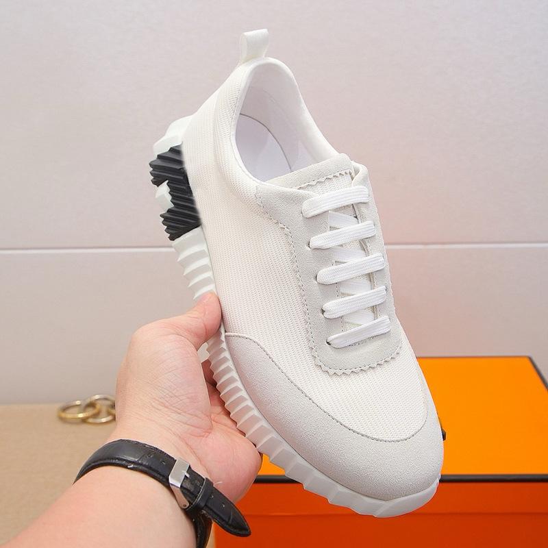 Herren Sportliche Freizeitschuhe Atmungsaktives Netz zum Hineinschlüpfen Leichtgewicht Luxus Mode Frühling Sommer Stil Bequem Gummi Sohle