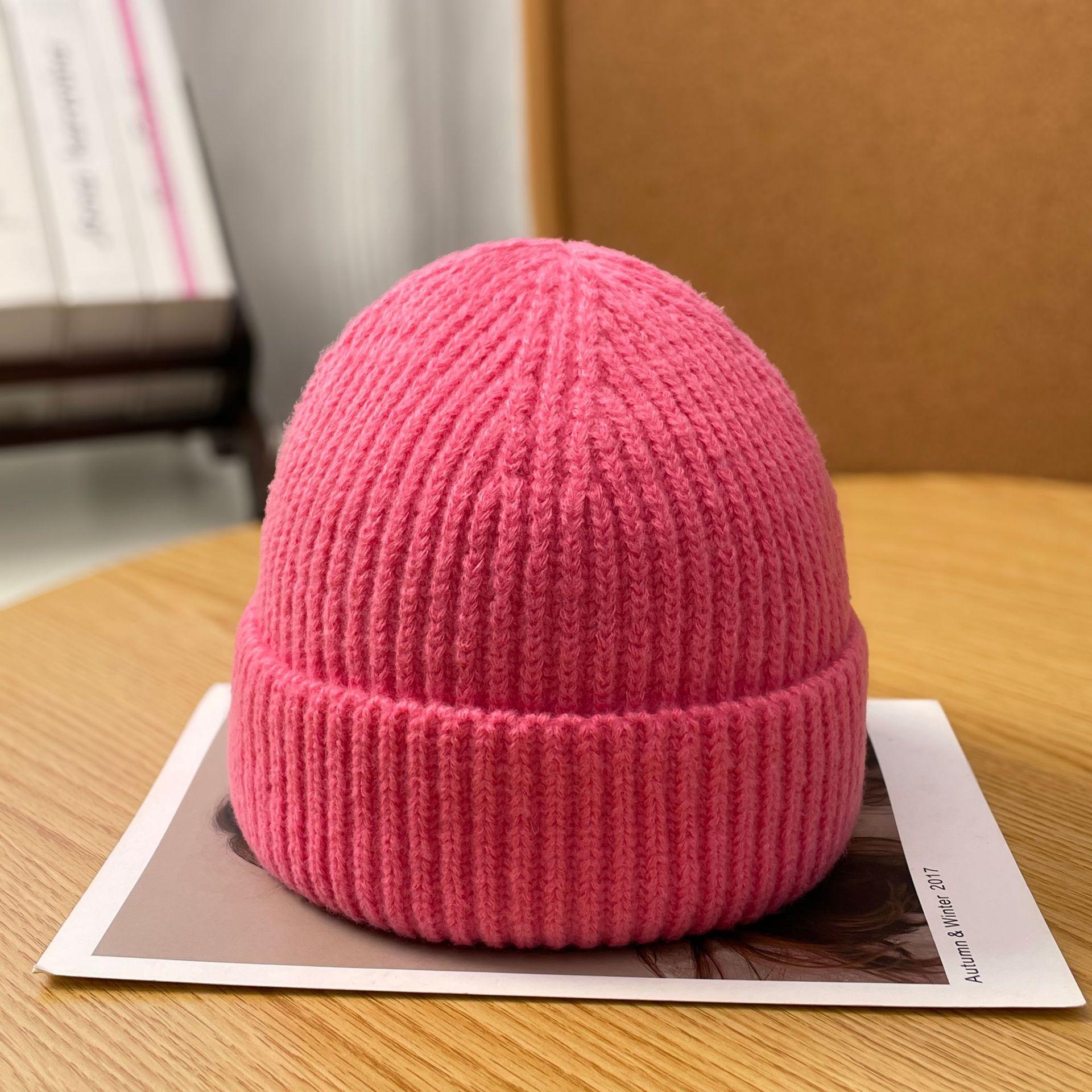 

Winter All match Warm and Ear protecting Solid Color Light Plate Knitted Hat with Big Head Circumference and Face Shaping Small Cold Hat