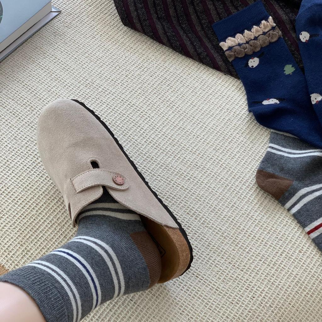 Socken Damen Mittelsaison Strümpfe Trendige Socken Grau College-Stil Strümpfe Vielseitige Gestreifte Stapelbare Socken