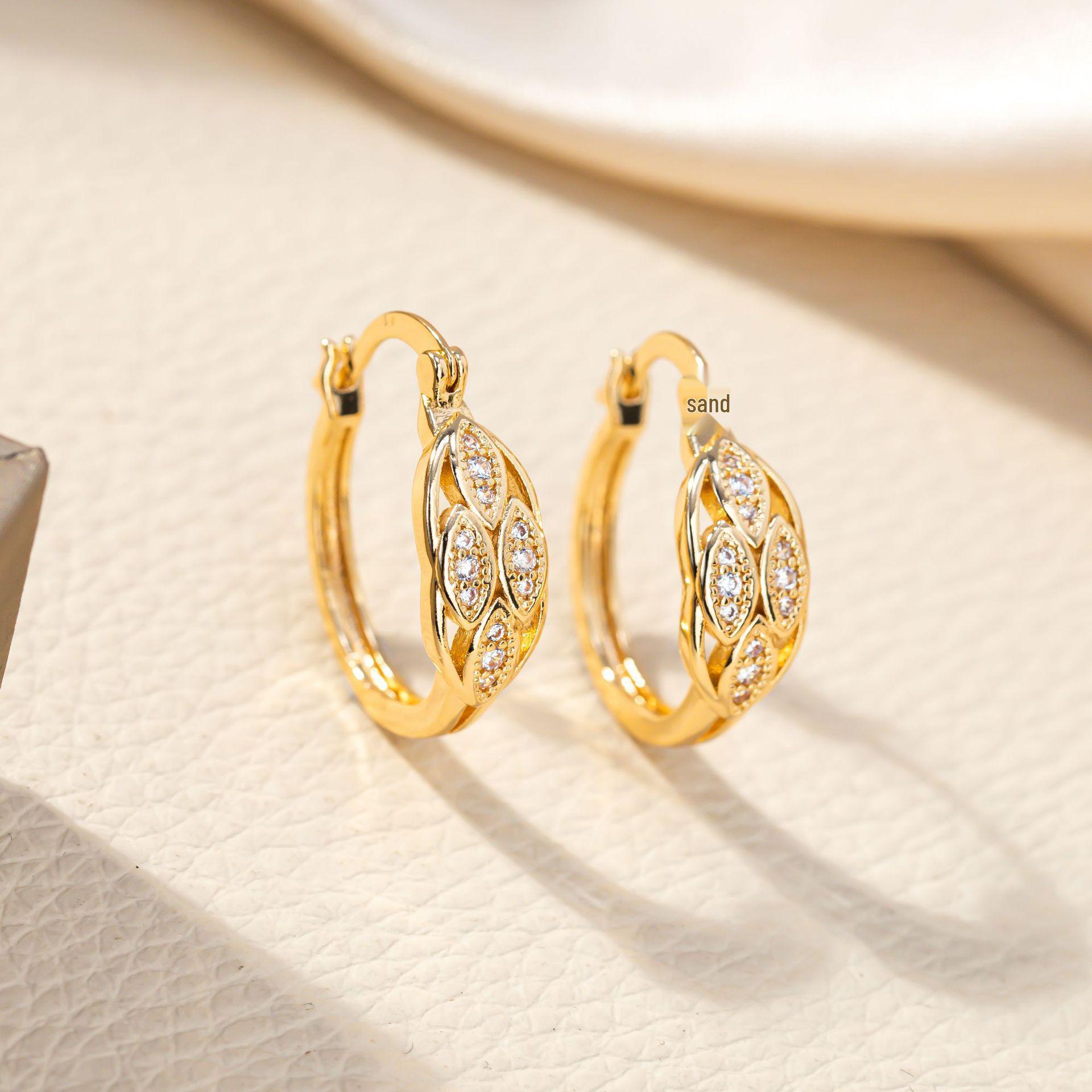 Elegant Rhinestone Rhombus Earrings - Trendy European & American Style