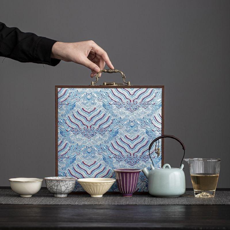 Five famous kilns Forbidden City merchandise tea set, one pot and four cups of Ru kiln teapot with gifts, high-end light luxury