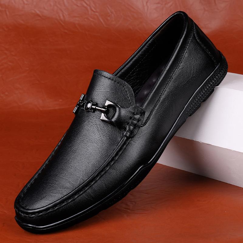 

Men s shoes 2025 summer new men s daily waterproof driving Doudou shoes low-top one-pedal flat casual leather shoes 37