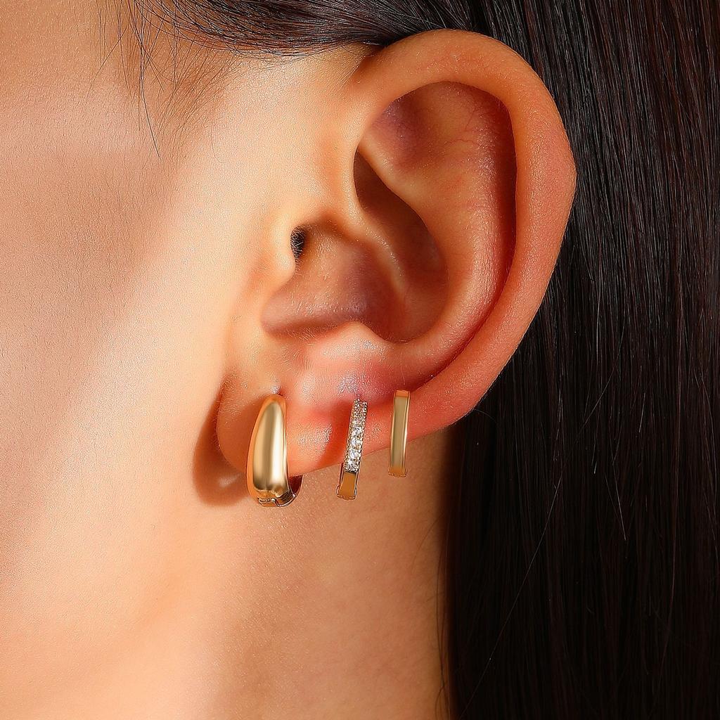 Cross-border Simple Earrings, High-end Niche Men's and Women's European and American Alloy Earrings, Personalized Temperament, Rock Punk Earrings.