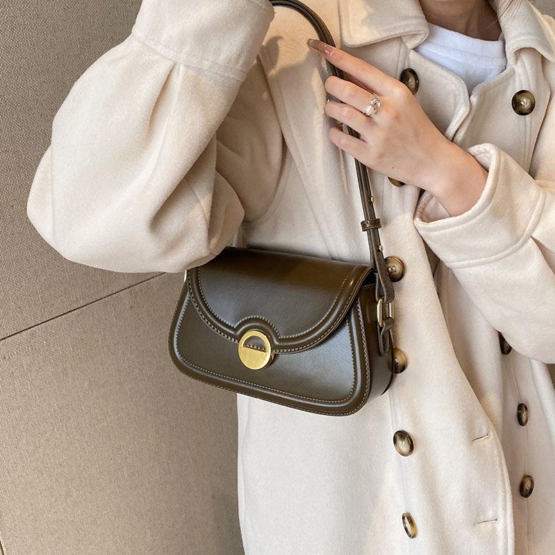 Bag 2025 New Trendy Girl Autumn and Winter Versatile Fashion Retro Niche Design Shoulder Messenger Bag Popular Small Square Bag