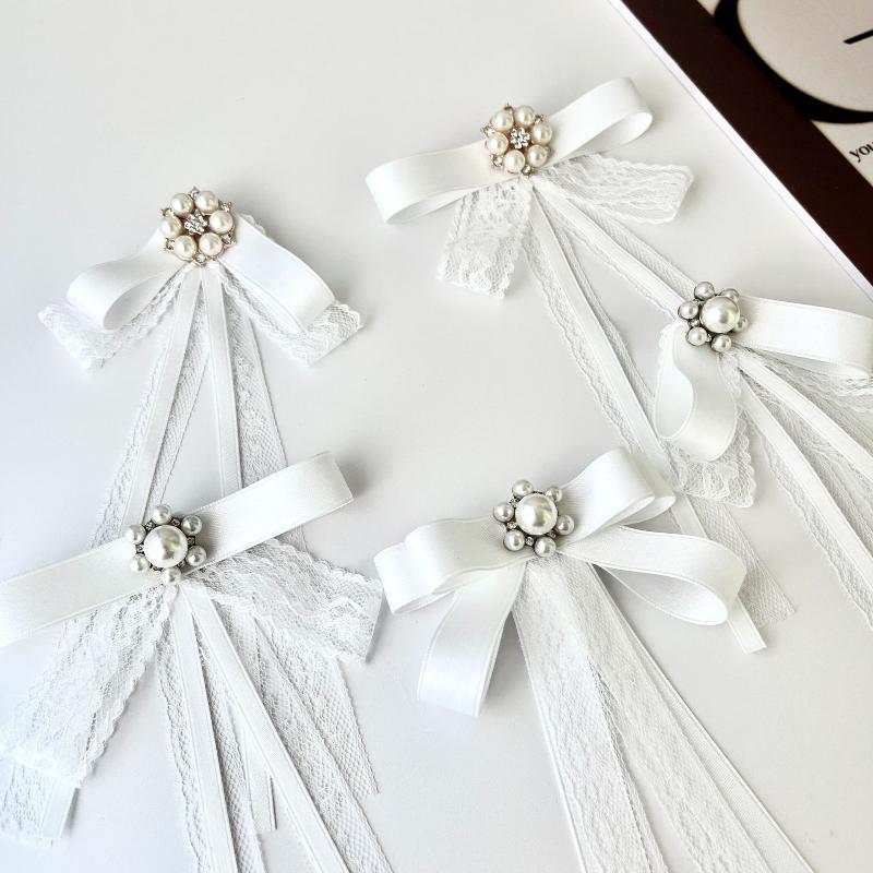 Černá krajková brož Mašle Bílá perlová brož Kravata Pro dámské oblečení Zdobení výstřihu Stuha Kravata Šperky Doplňky