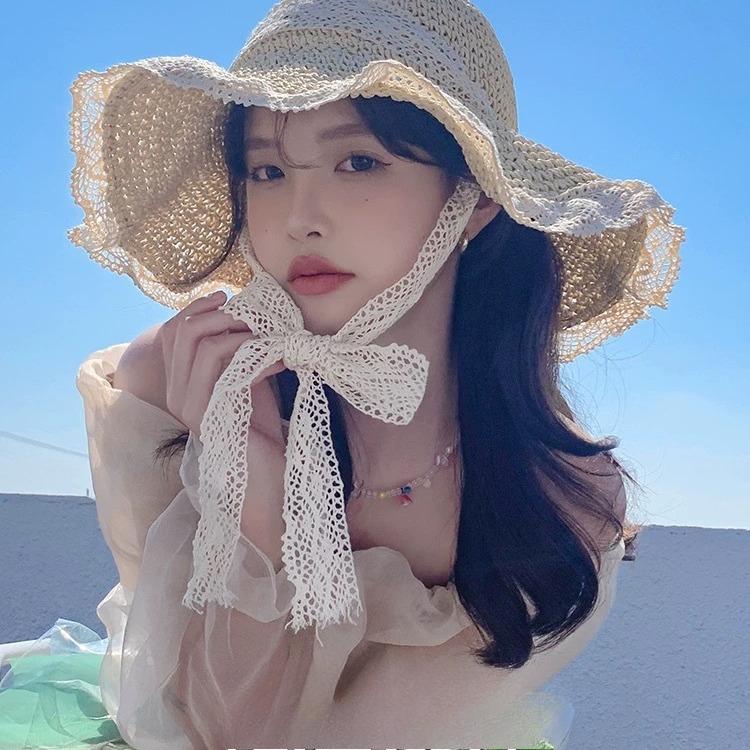 1PC French Straw Hat Women's 2025 Summer New Breathable Lace Straw Hat Lace-up Hollow Straw Hat