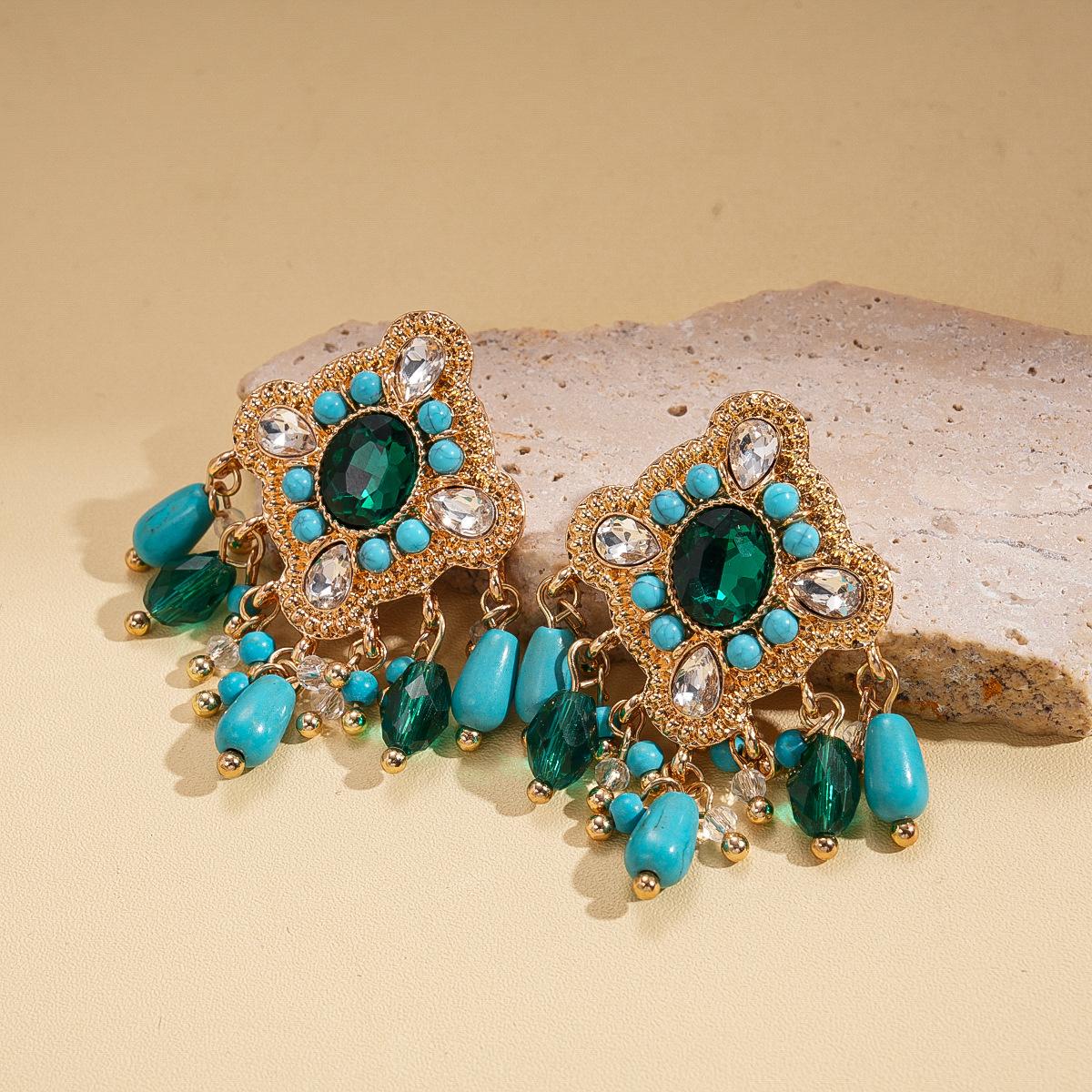 

Diamond-shaped Water Drop Tassel Earrings, Palace Style, Exquisite and High-end Earrings