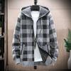 Zimowa męska bluza z kapturem Pluszowy dzianinowy płaszcz Długie rękawy Zapinana na zamek z kapturem Odzież wierzchnia Luźny krój Kraciasty wzór Gruba ciepła Podwójne kieszenie Sport Outdoor Praca Codzienna
