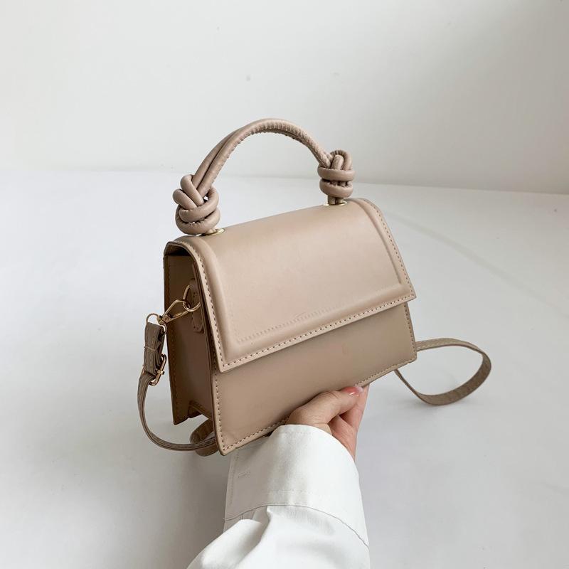 Personality trend handbag bag women's 2024 summer new foreign style texture small fresh shoulder messenger bag tide