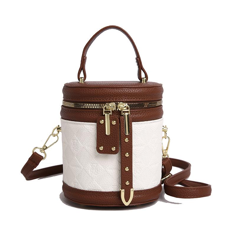 Niche New Shoulder Crossbody Portable Bucket Women's Bag Fashionable Simple Versatile Trendy Commuter Bag