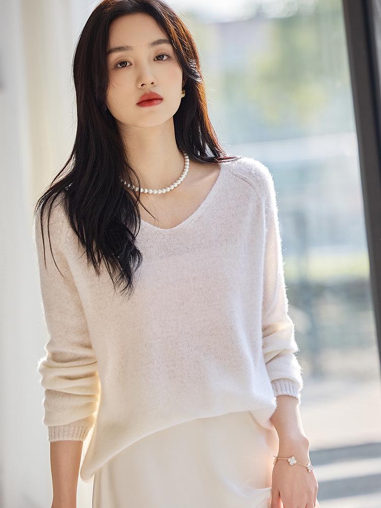 2025 Women's V-Neck Soft Cashmere Knit Sweater - Autumn/Winter Loose Fit