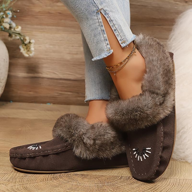 Women's Faux Fur Slippers - All-Season Cozy Moccasins with Petal & Leaf-like Embellishment, Soft TPR Sole & Faux Cover-like Upper, Beige