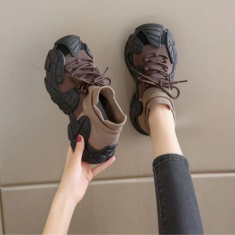 Fashion Light Dad Shoes for Women High On Platform A 2024 New Comfortable and Elegant Woman Footwear Walking Urban Aesthetic Sale Cheap