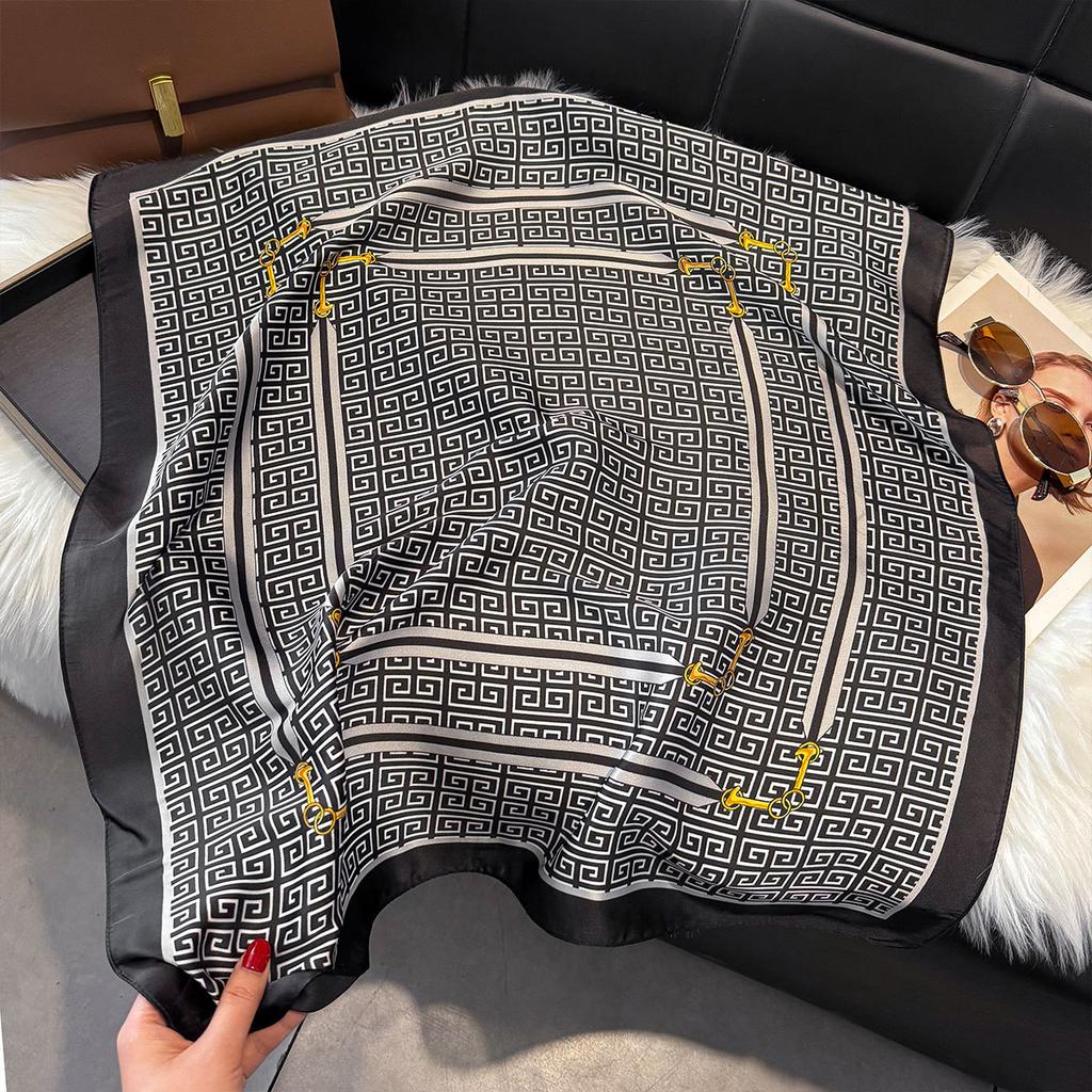 Spring Small Silk Scarf Korean Version Imitation Silk Scarf Women'S Retro Decorative Square Scarf Small Scarf Tied Bag Ribbon