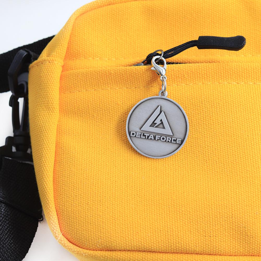 Delta Force SF Keychain Double-Sided Pendant for Military Enthusiasts