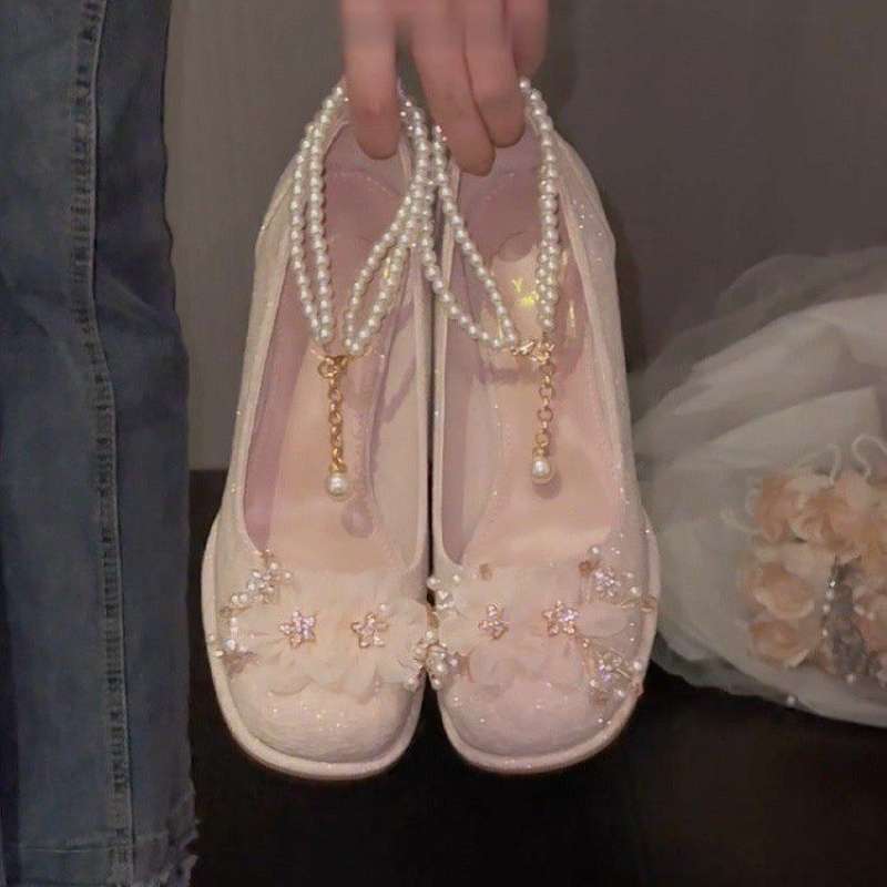 Rundkopf dicker Absatz High Heels weiblich Abendfee neuer chinesischer Stil mit Cheongsam Hochzeitsschuhe Brautschuhe Mary Jane Damenschuhe