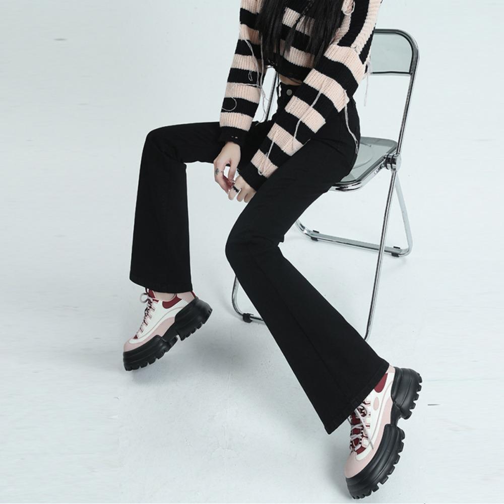 American high-waisted and slightly pulled jeans women's 2025 new autumn and winter small slim-fitting flared jeans