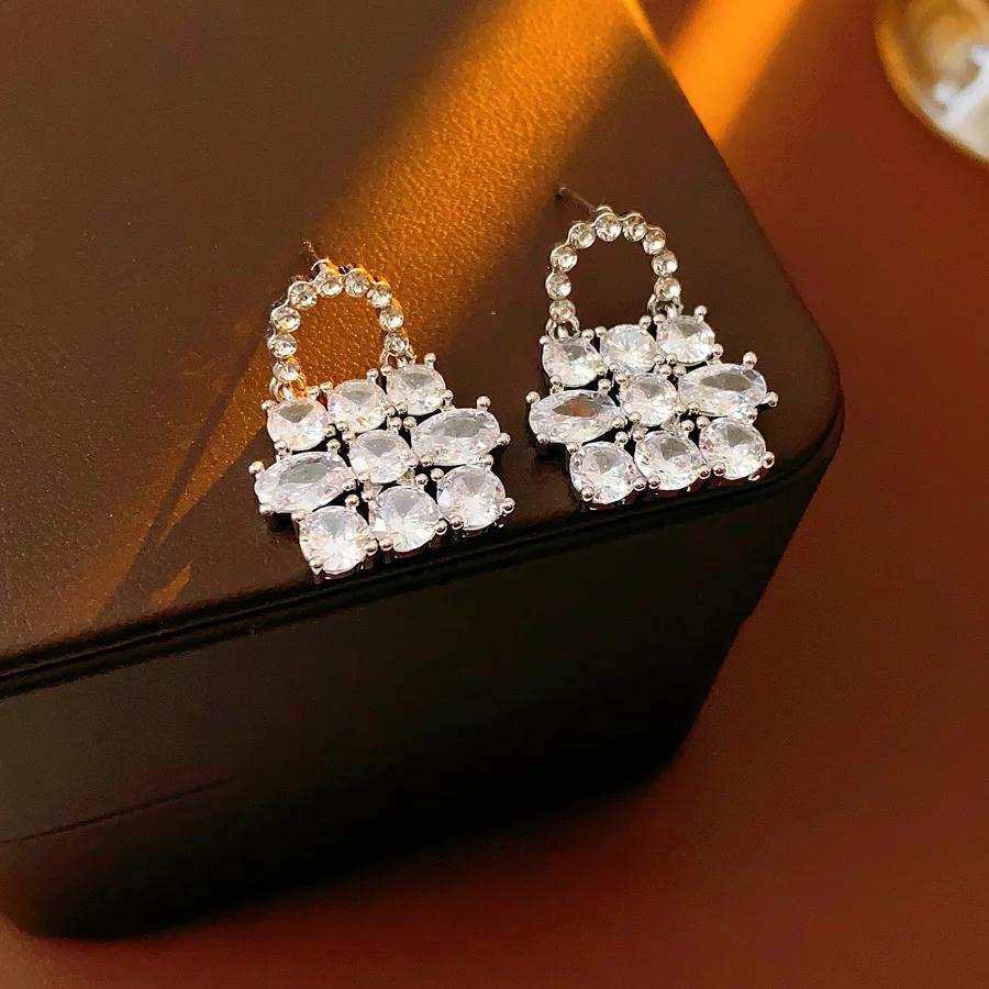 Sparkle  Zircon Bag Pendant Earring for Women Light Luxury Palace Style Exquisite Drop Earrings Fashion Wedding Bride Zircon