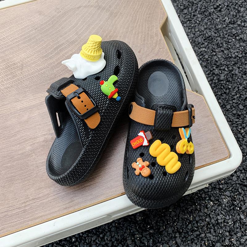 Trendy and Cute Children's Birkenstocks Slippers Breathable Soft-soled Thick-soled Outer Wear Hole Shoes Summer Classmates Cool Slippers Versatile