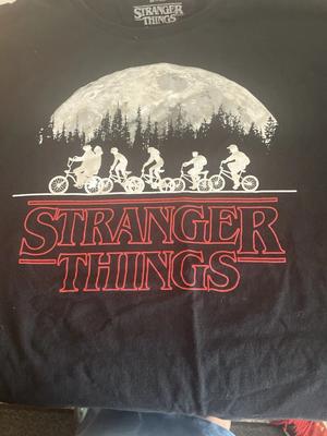 Camiseta Gráfica Stranger Things Netflix 3XL XXXL Negra