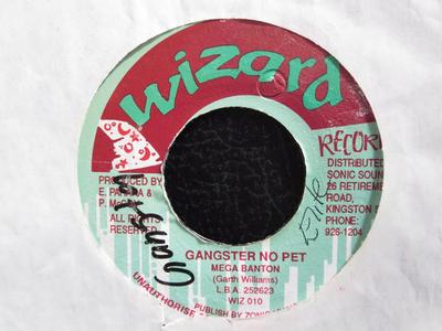 7-Zoll-Schallplatte MEGA BANTON - Gangster No Pet WIZ010 Wizard Records 1995 Jamaika Reggae, Ska & Dub Gebraucht