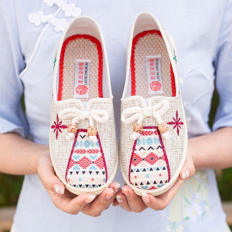 New Style Cloth Shoes Women's Single Shoes Breathable Soft-soled Flat Shoes Mom Shoes