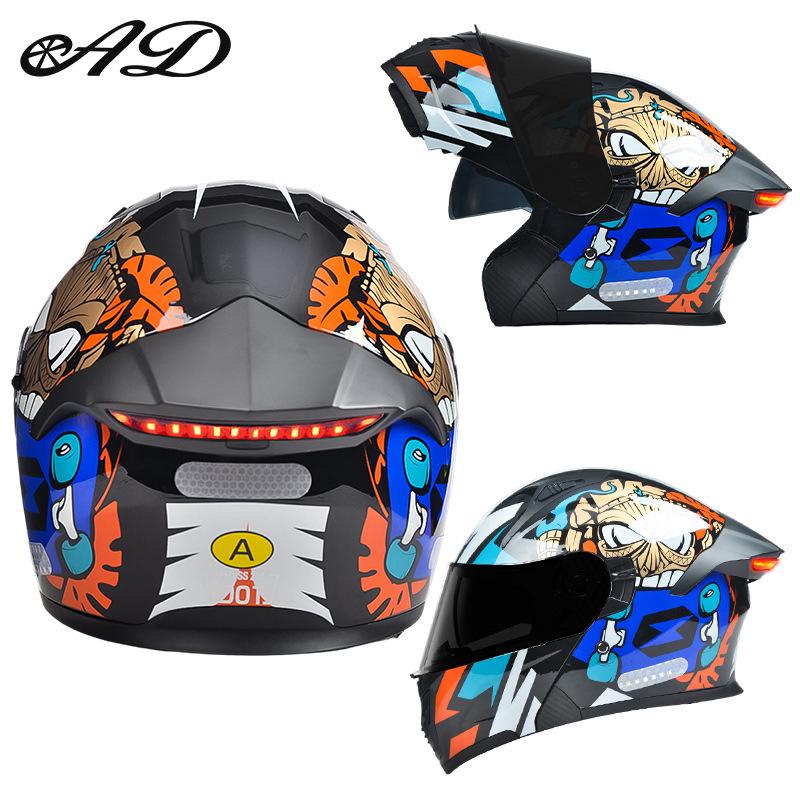 DOT Certified Unisex Flip-up Motorcycle Helmet: Stylish, All-Season Safety Taillight Design