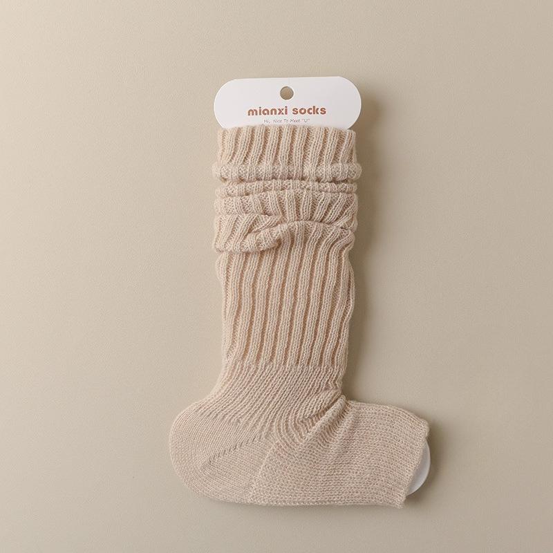 The Grey Calf Socks for Women's Autumn and Winter Are Slimming, Warm and Won't Fall Off. The Thigh-high Boot Covers